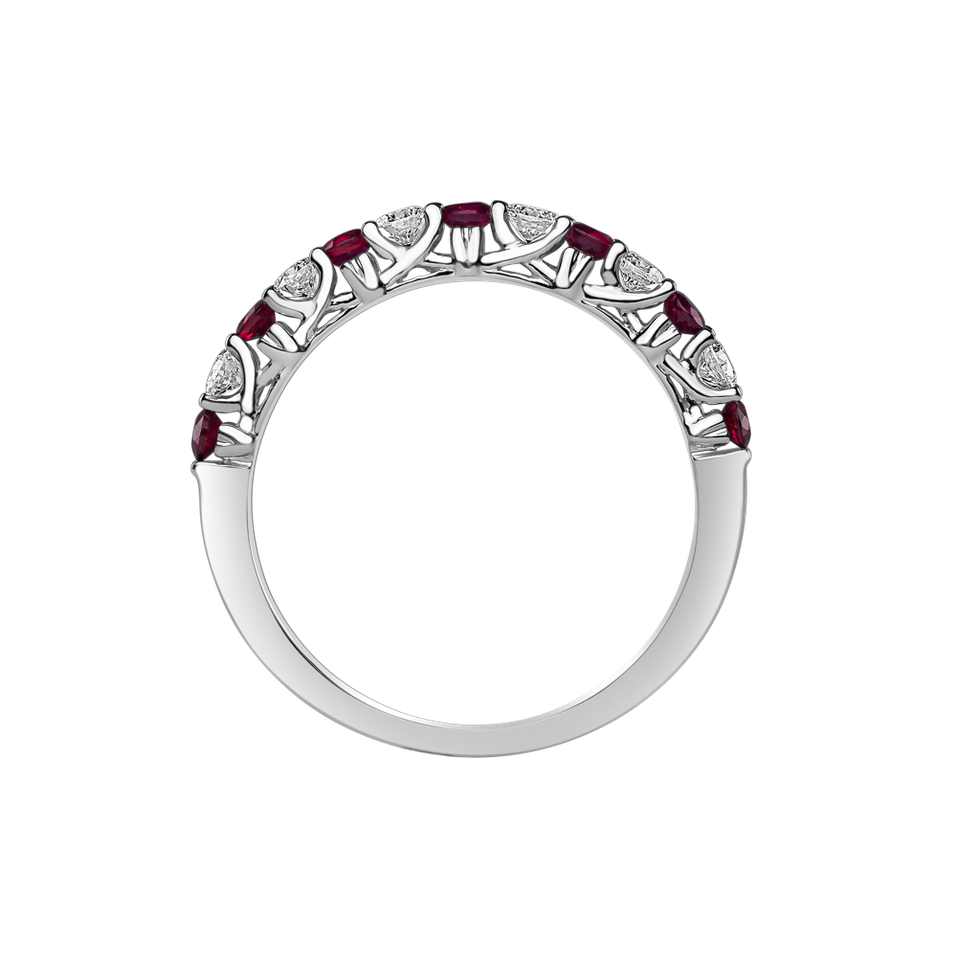 Diamond ring with Ruby Sevasti