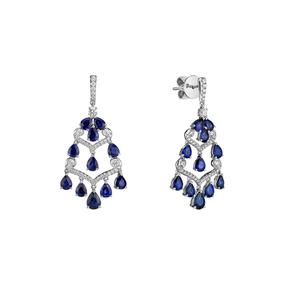 Diamond earrings and Sapphire Kehlani