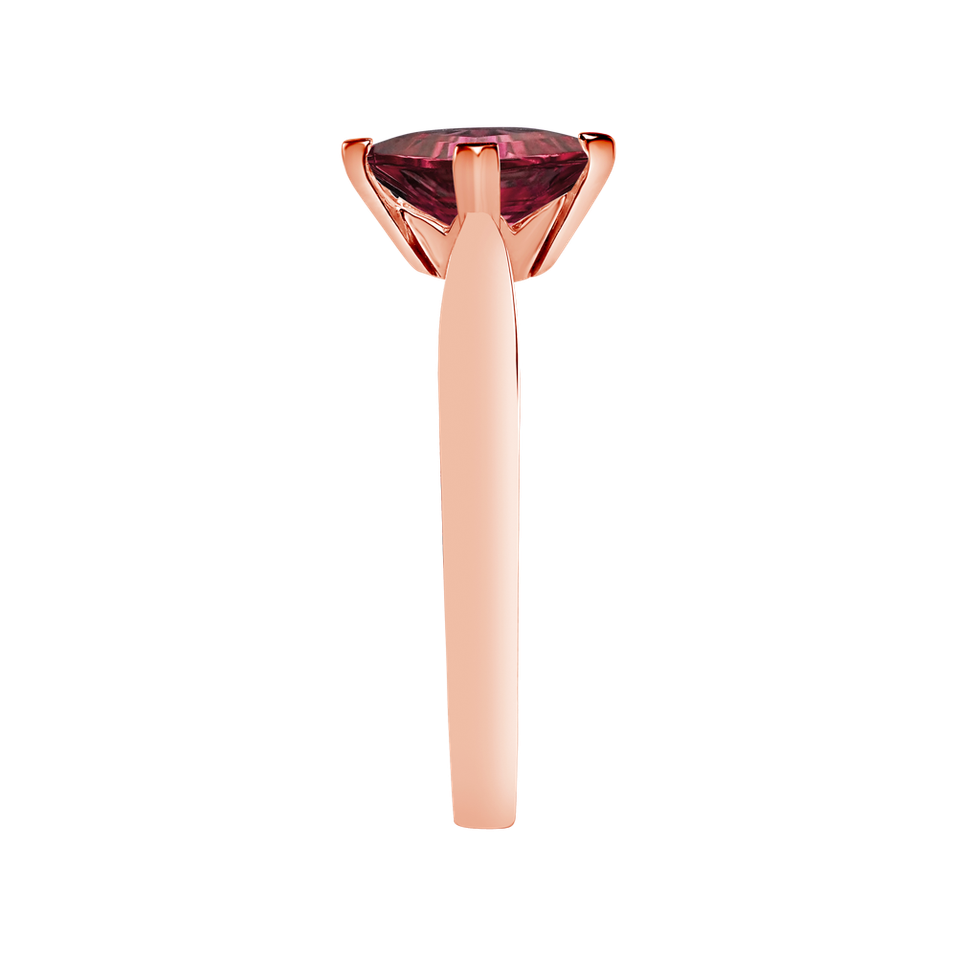 Ring with Rhodolite Bonbon