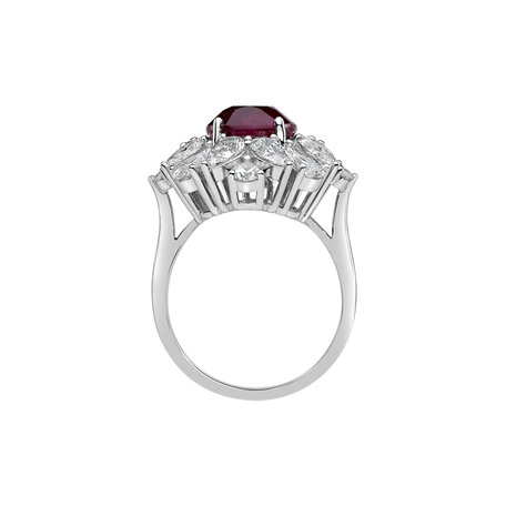 Diamond ring with Ruby Ruby Queen