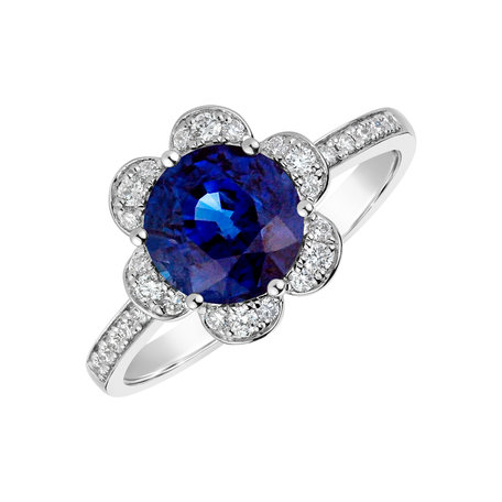Diamond ring with Sapphire Capital Blue