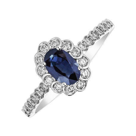 Diamond ring with Sapphire Glamour Princess