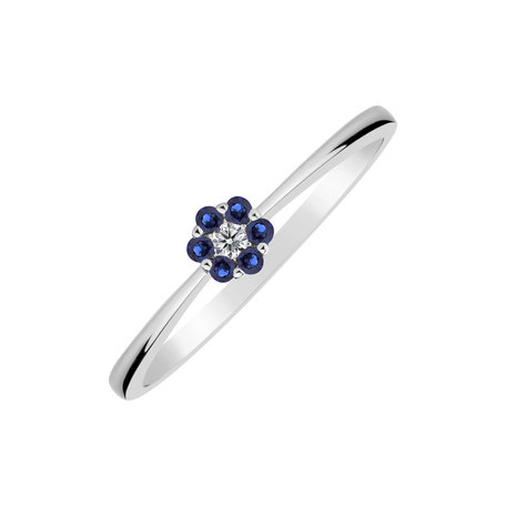Diamond ring with Sapphire Shiny Flower