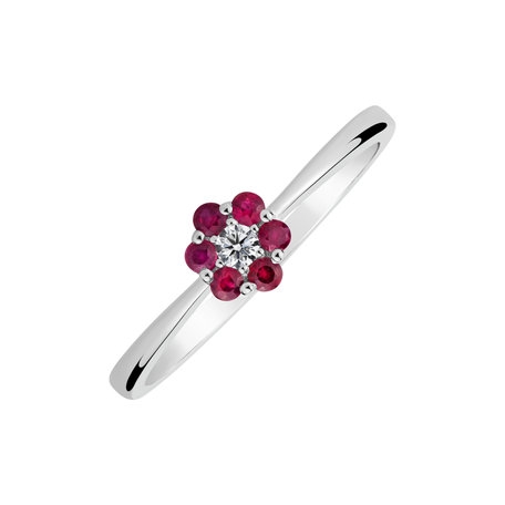 Diamond ring with Ruby Shiny Flower