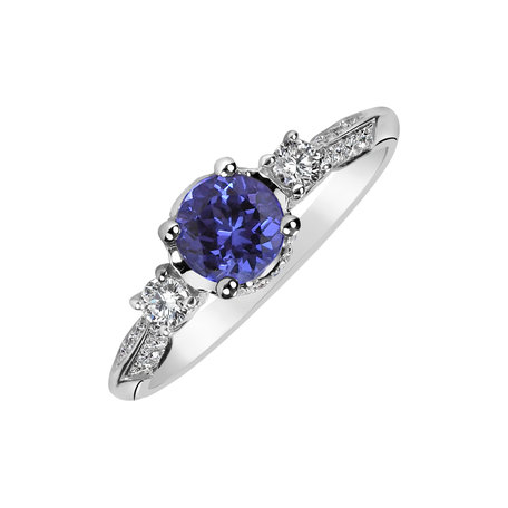 18ct white gold diamond ring with Tanzanite Cornelia