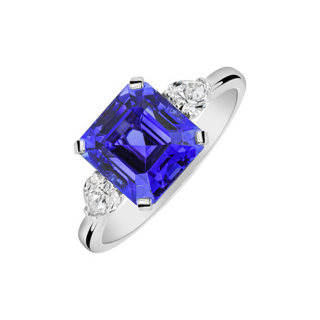 Diamond ring with Tanzanite Navy Nightscape