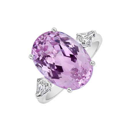 Diamond ring with Kunzite Pink Dream