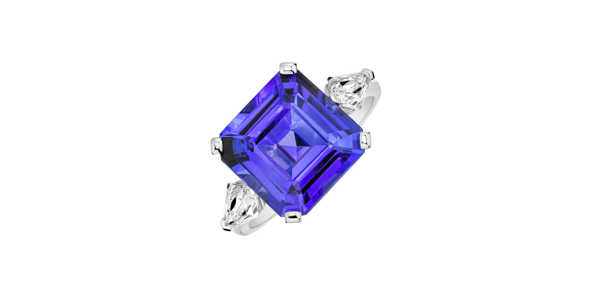 Diamond ring with Tanzanite Electric Blue