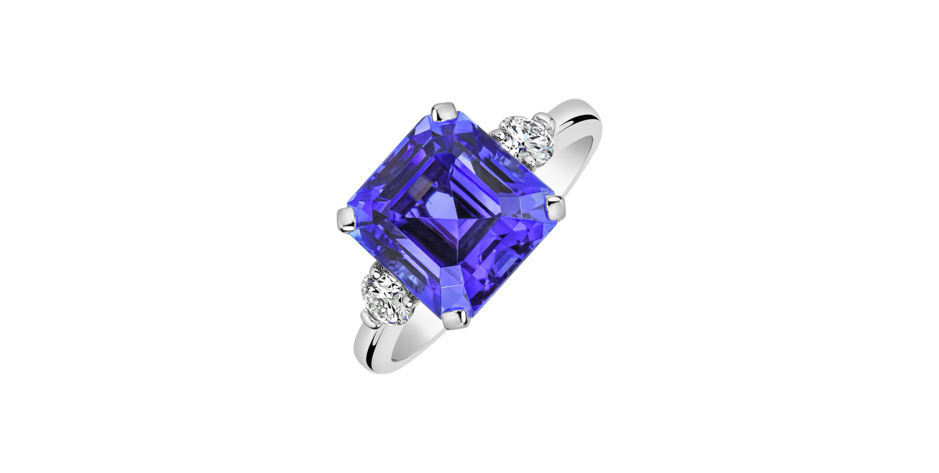 Diamond ring with Tanzanite True Blue