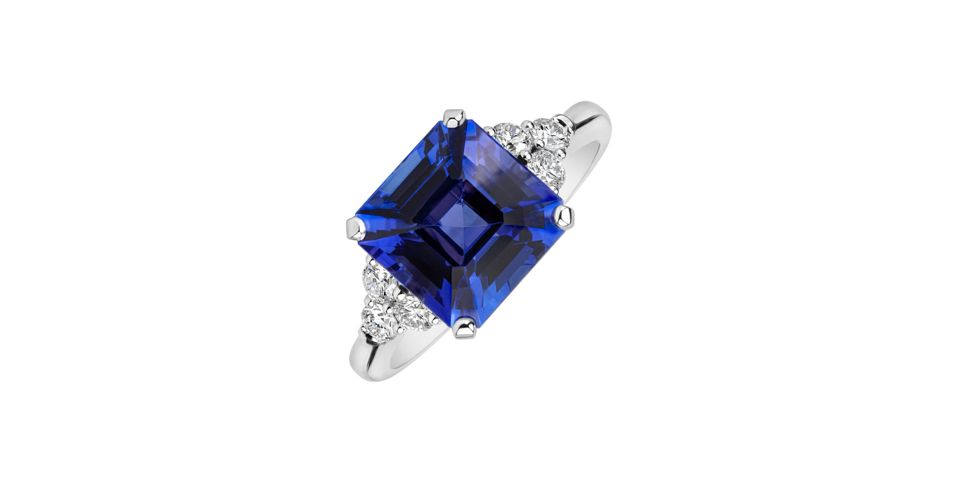 Diamond ring with Tanzanite Blue Magic