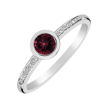 Diamond ring with Rhodolite Regal Sparkle