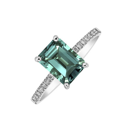 Diamond ring with Tourmaline Carlotta