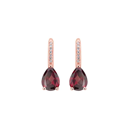 Diamond earrings with Rhodolite Lauriene