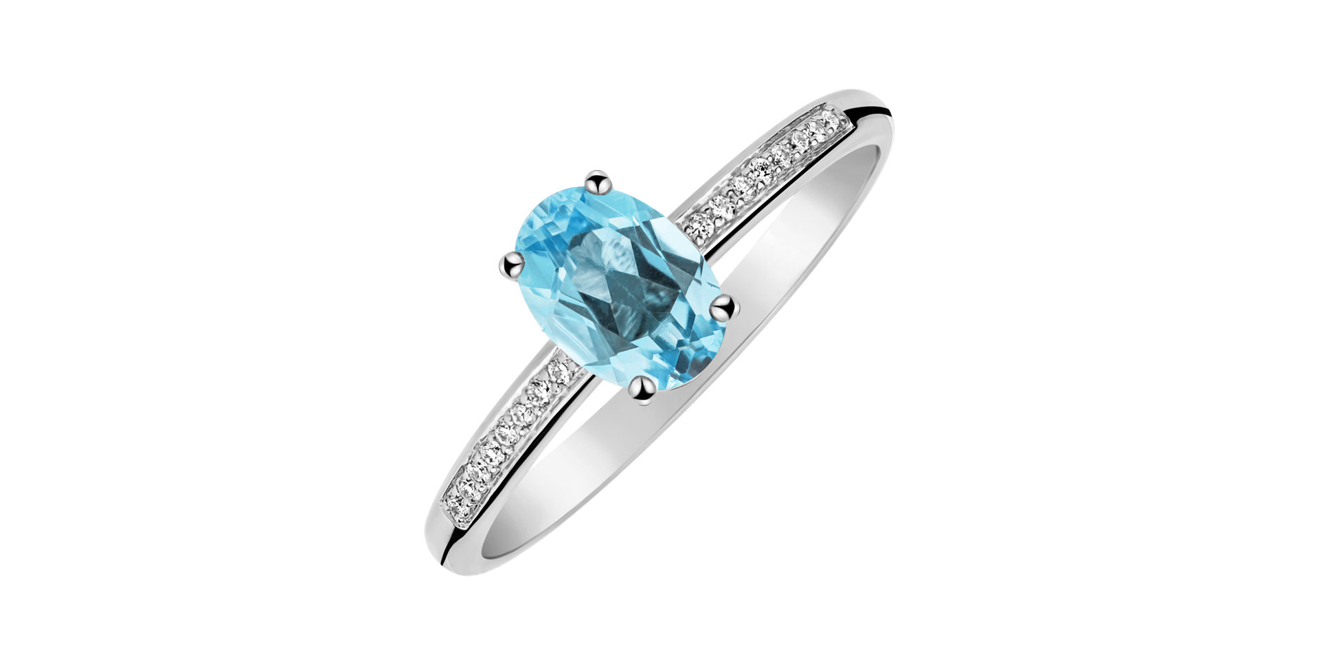 Diamond ring with Topaz Lauriene