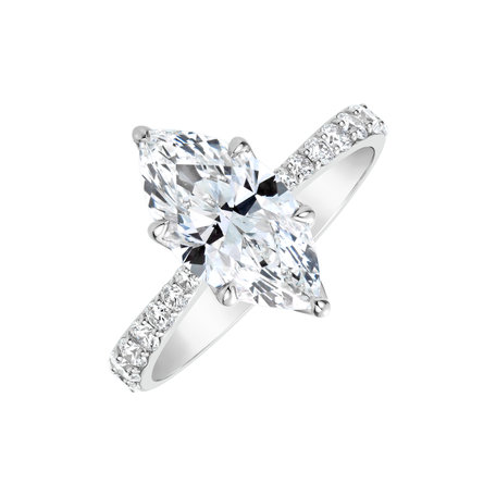 Diamond ring Victoriano