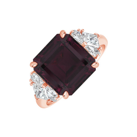 Diamond ring with Rhodolite Vionara