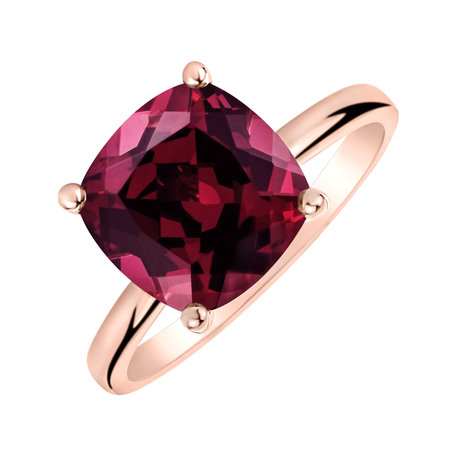 Ring with Rhodolite Bonbon