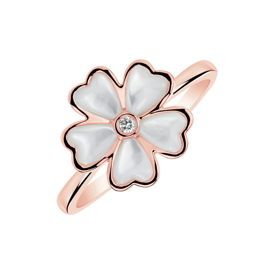 Diamond ring with Pearl Blossoming Meadow