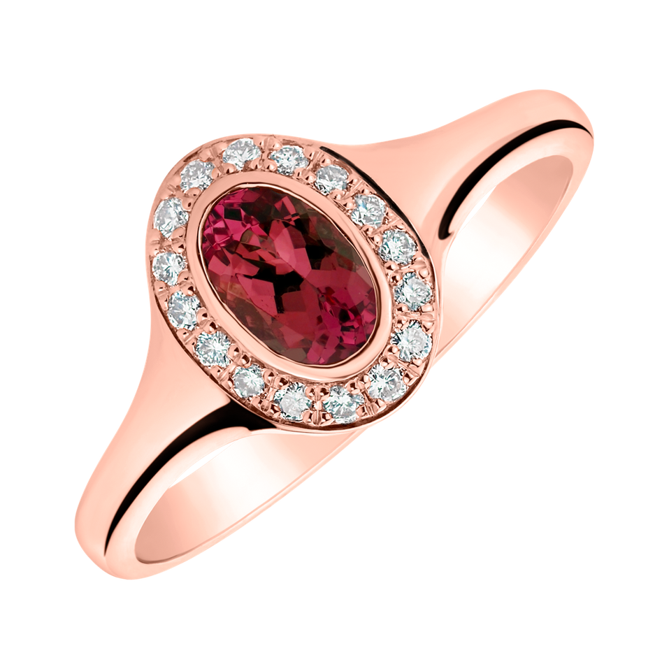 Diamond ring with Ruby Lucky Ruby