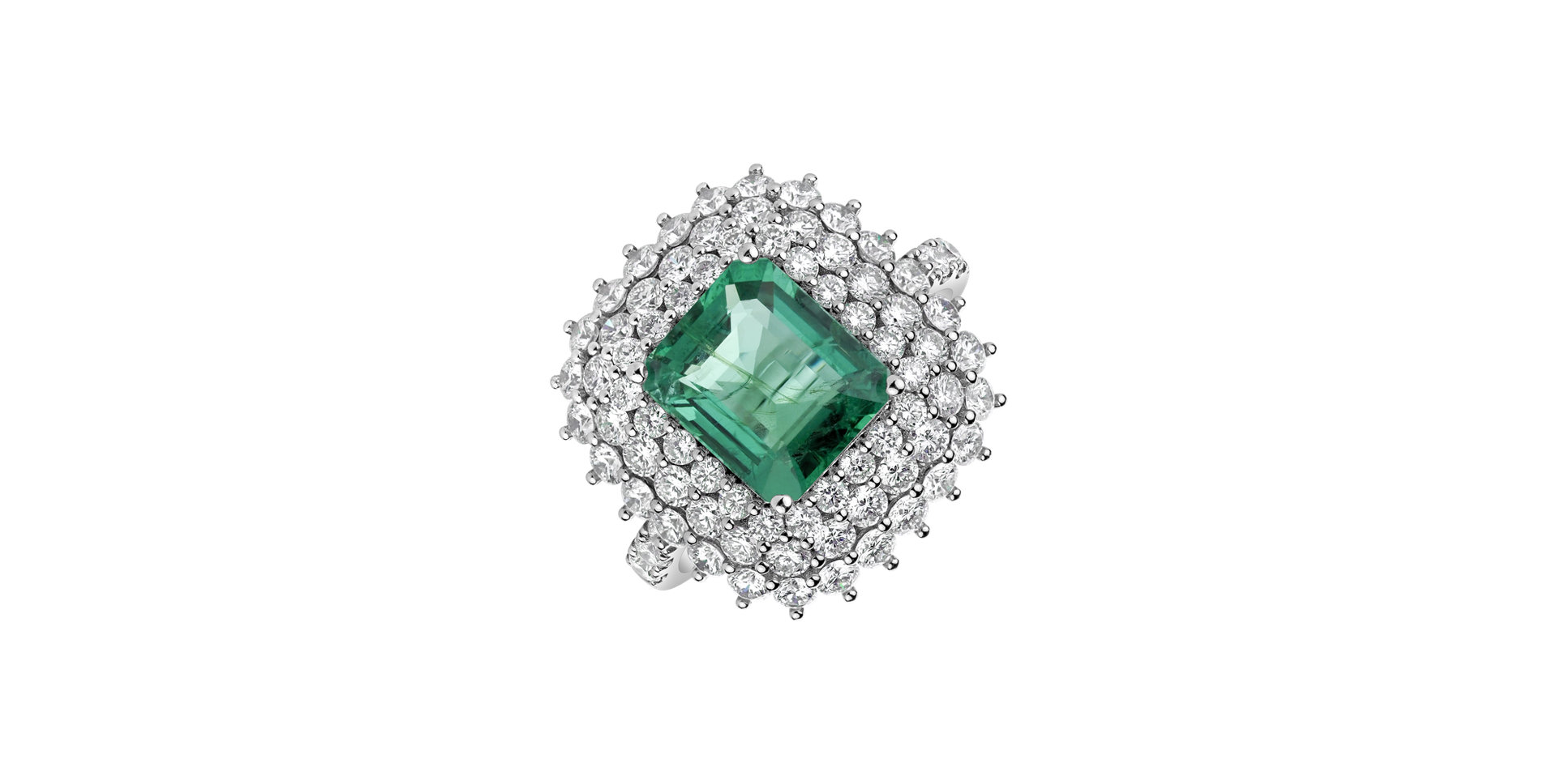 Diamond ring with Emerald Wonder Princess