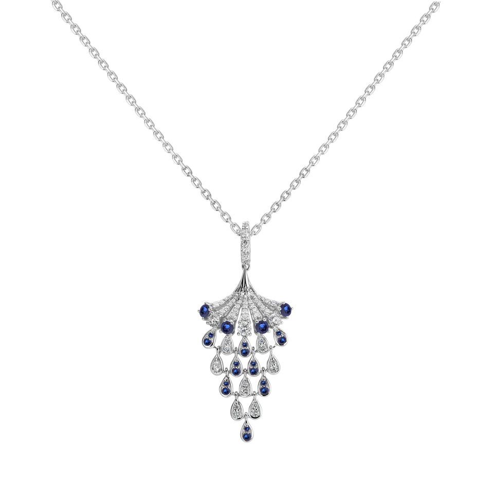 Diamond pendant with Sapphire Royal Mesh