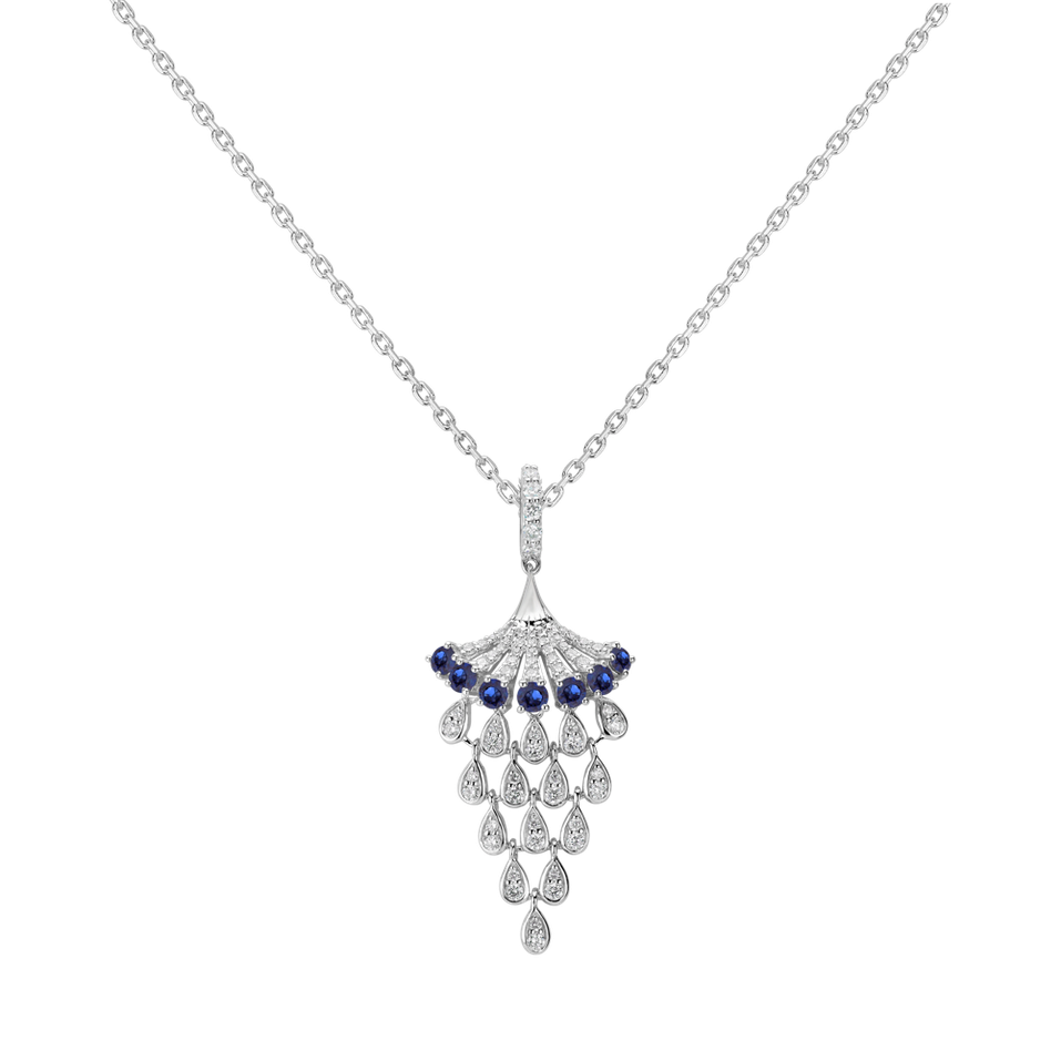 Diamond pendant with Sapphire Royal Mesh