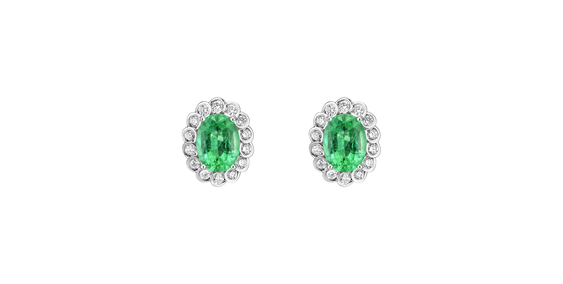 Diamond earrings with Emerald Princess