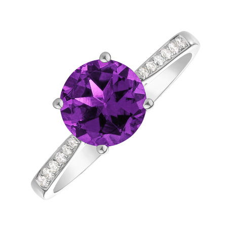 Diamond ring with Amethyst Brazil Bonbon