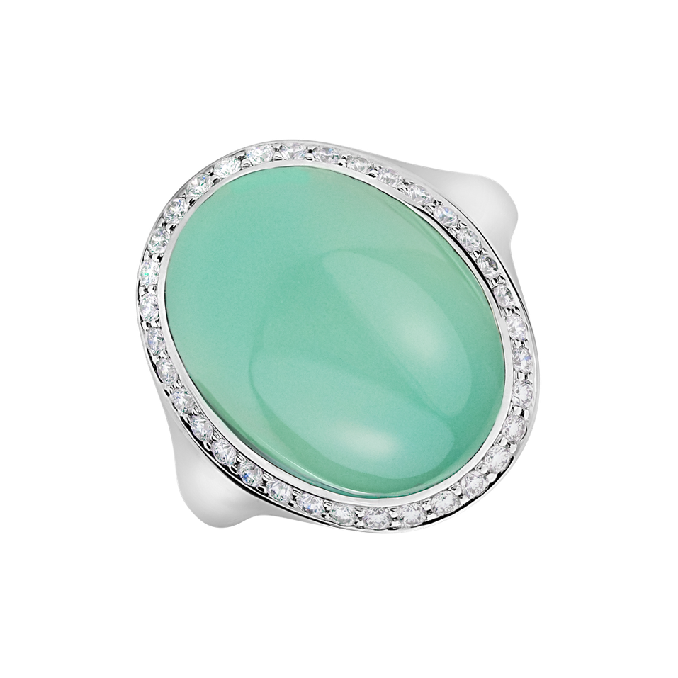 Diamond ring with Chalcedony Gem Sparkle
