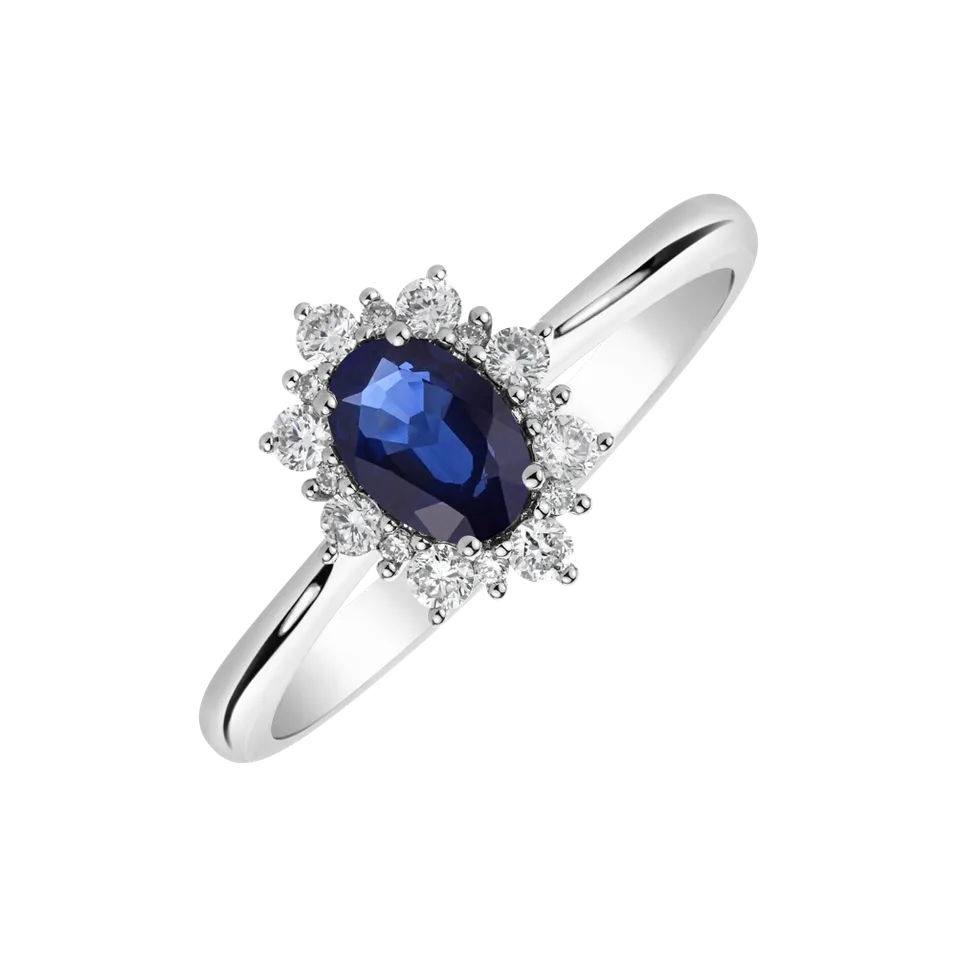 Diamond ring with Sapphire Trixie Princess