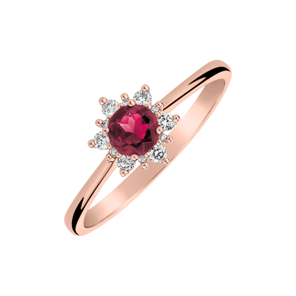 Diamond ring with Rhodolite Glowing Starlet