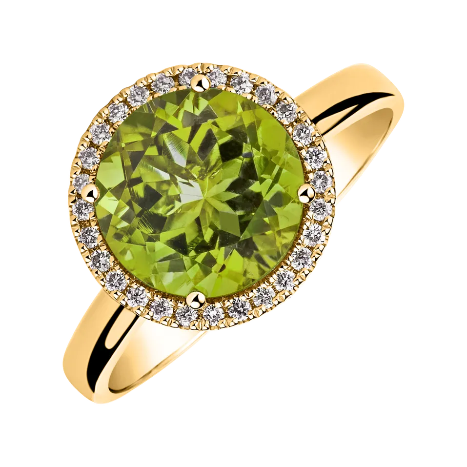 Diamond ring with Peridot Bonbon