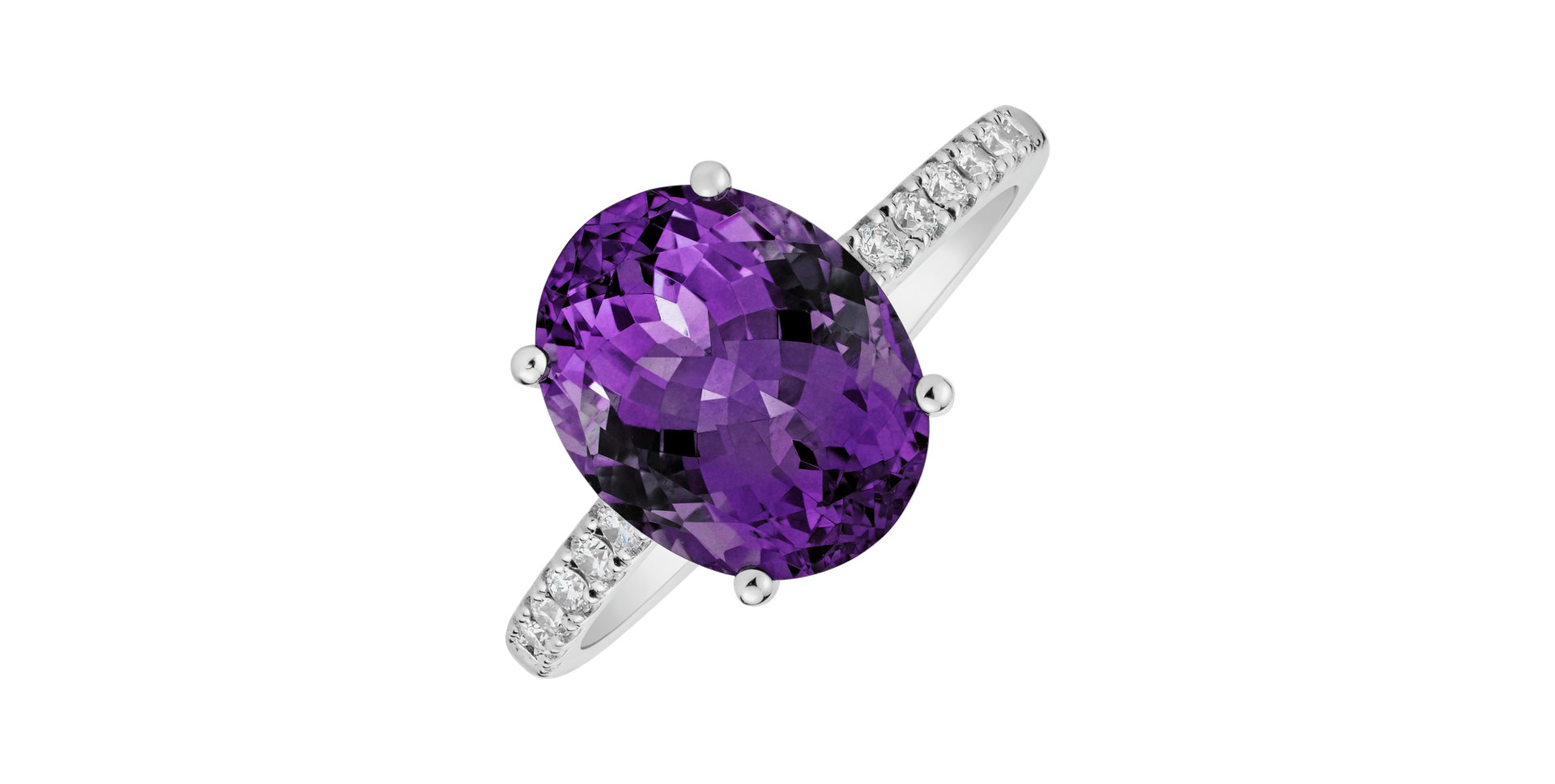 Diamond ring with Amethyst Brazil Playful Glamour