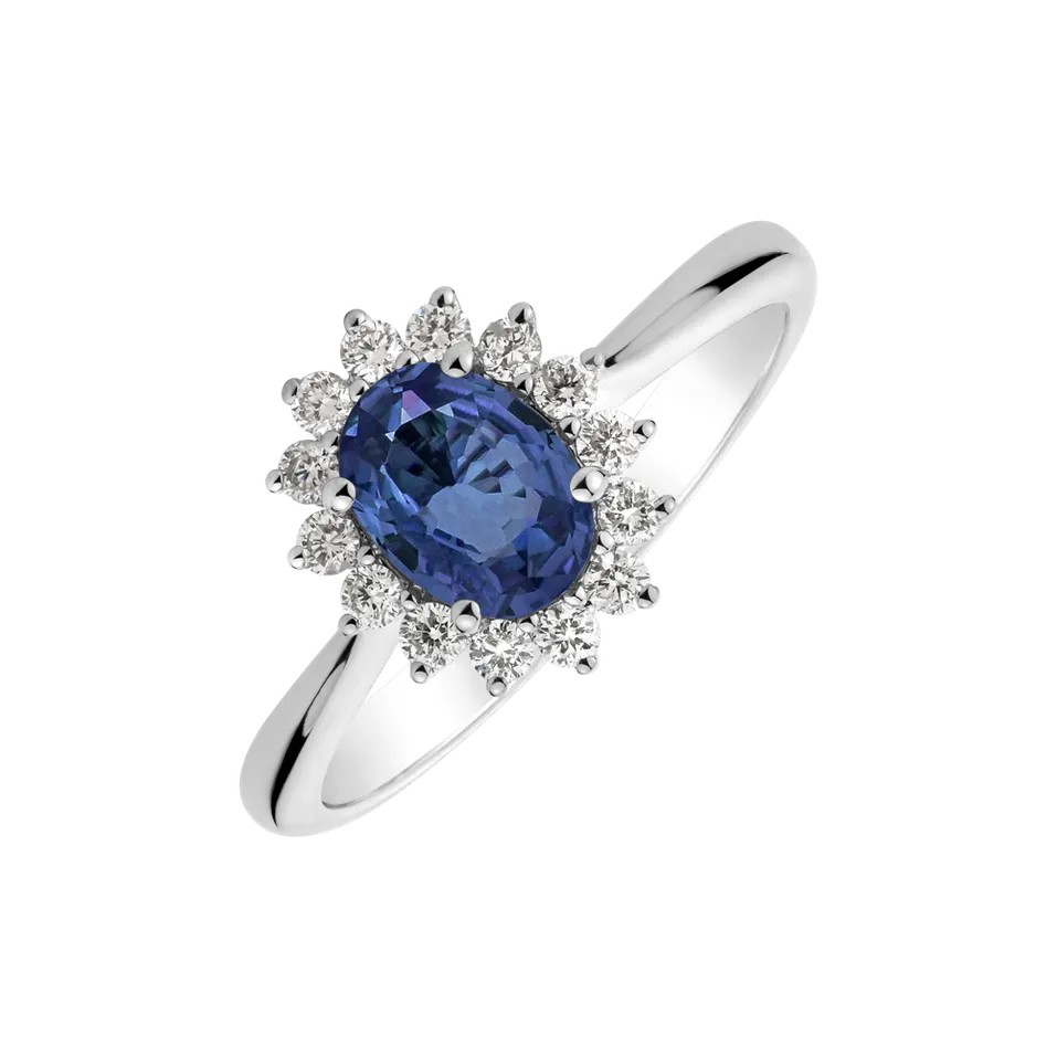 Diamond ring with Sapphire Princess Sparkle