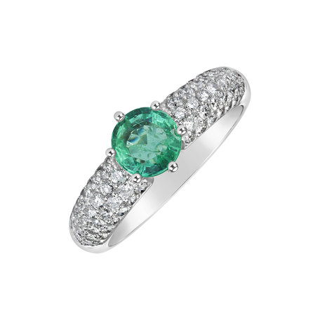 18ct white gold diamond ring with Emerald Proud Desire