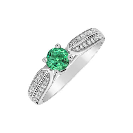 Ring with Diamonds and Emerald Luciano