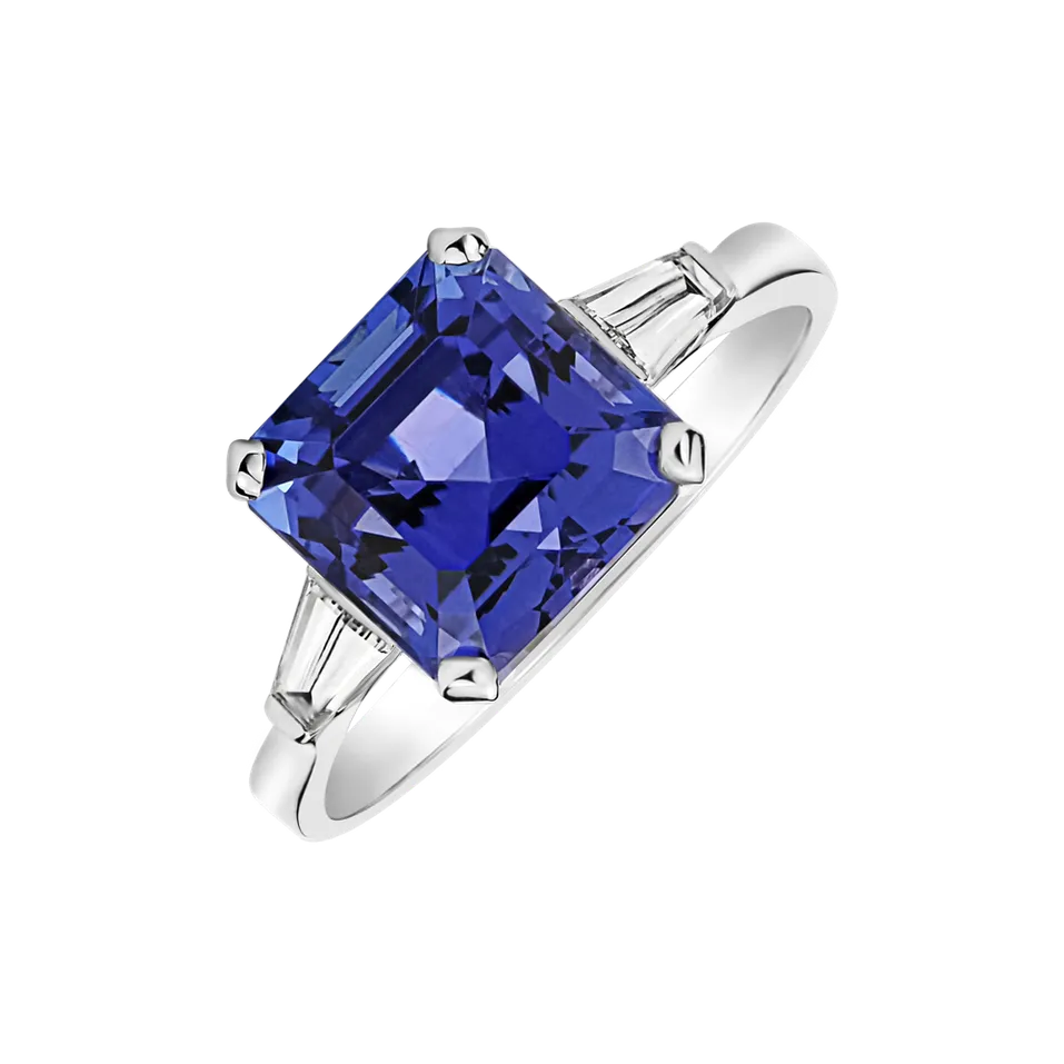 Diamond ring with Tanzanite Coronation Destiny