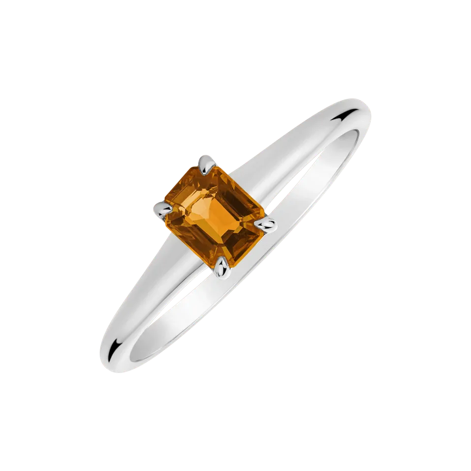 Ring with Sapphire Domante
