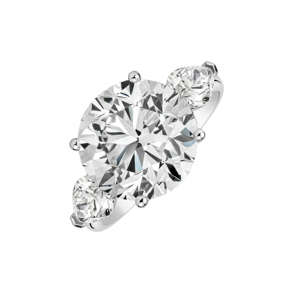 Diamond ring Noble's Pride