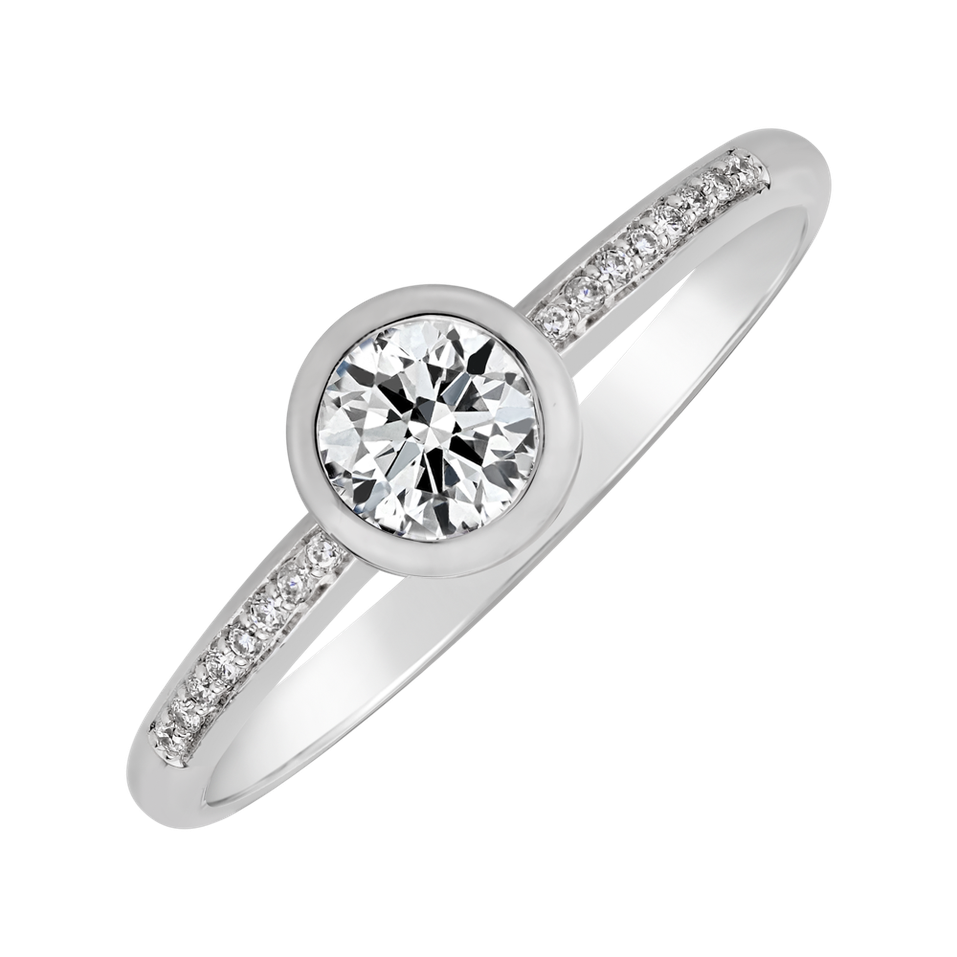 Diamond ring Elegance