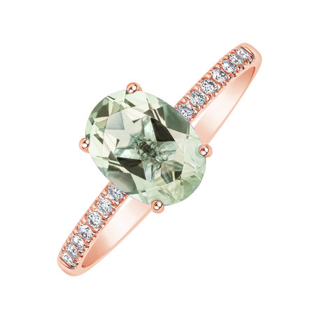 Diamond ring with Amethyste Touch of Spark