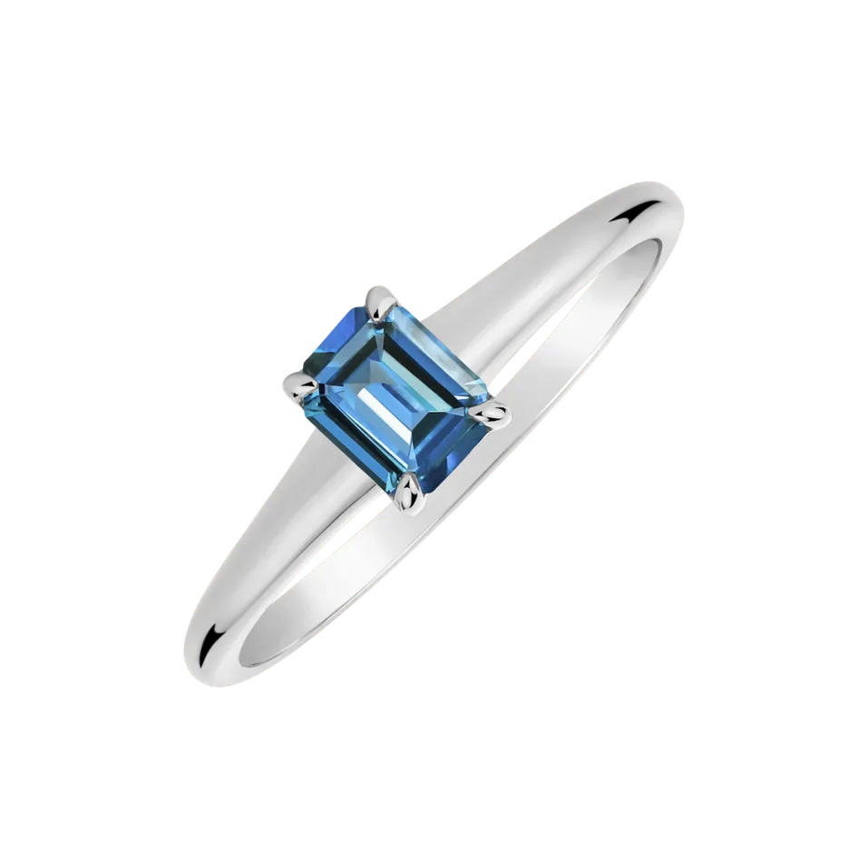 Ring with Topaz Domante
