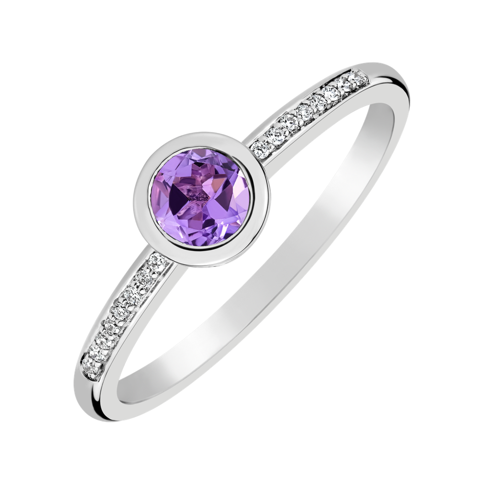 Diamond ring with Amethyst Regal Sparkle