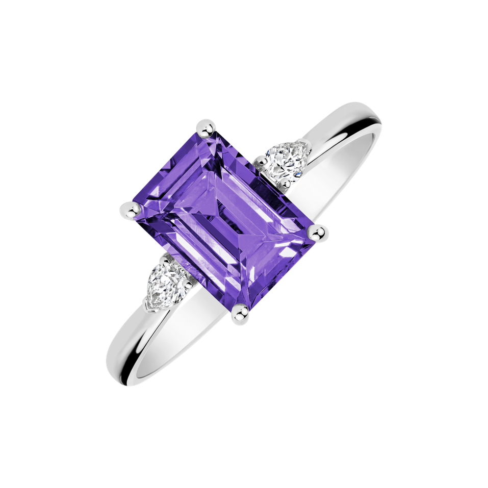Diamond ring with Amethyst Royal Cordelia