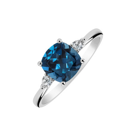 Diamond ring with Topaz Marigold