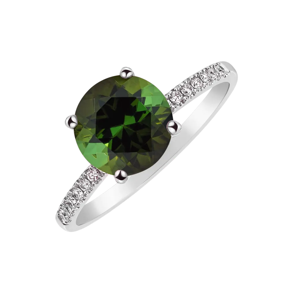 Diamond ring with Tourmaline Bethy