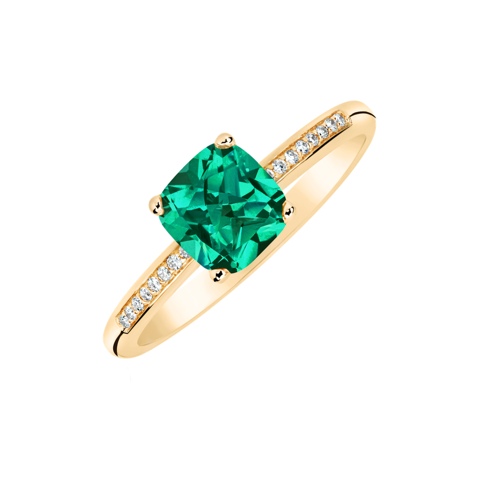Diamond ring with Emerald Melody Harmony