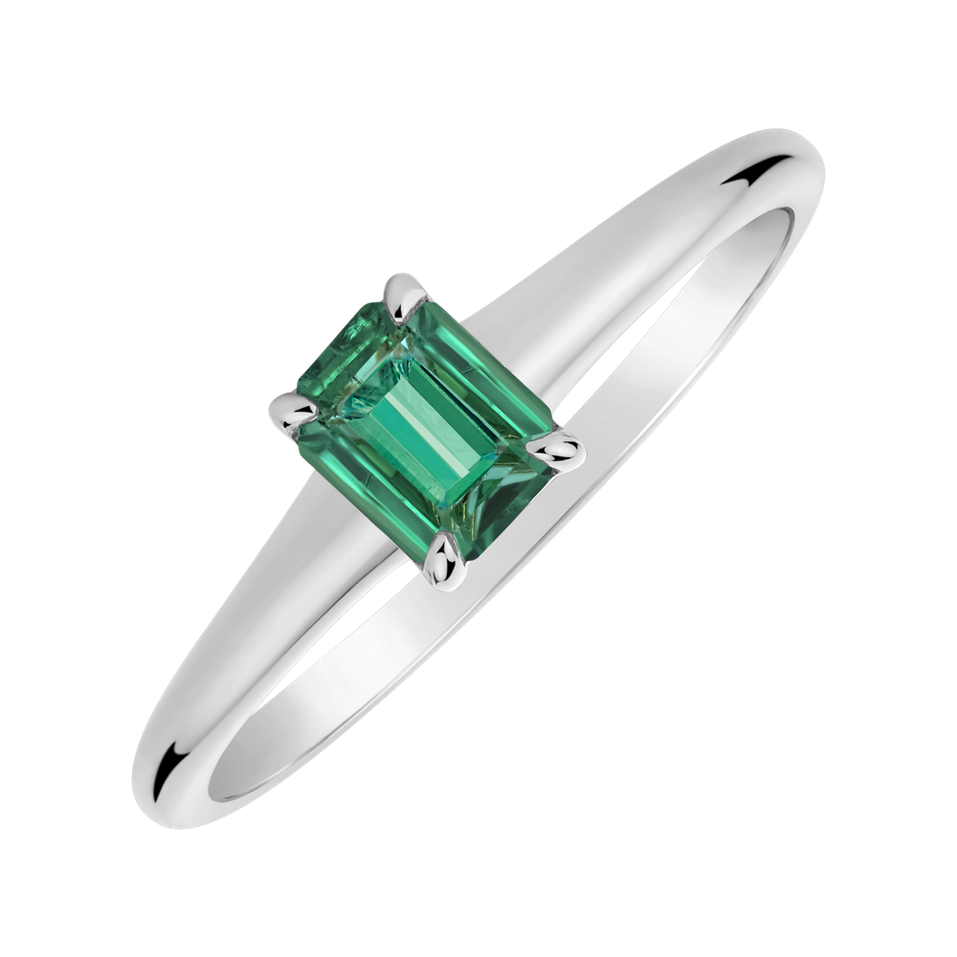Ring with Emerald Winslow