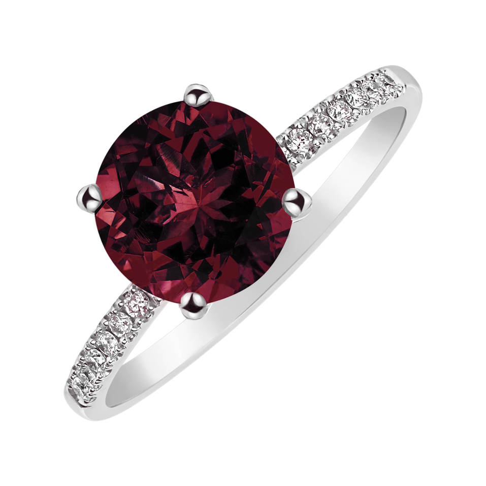 Diamond ring with Rhodolite Zorabelle