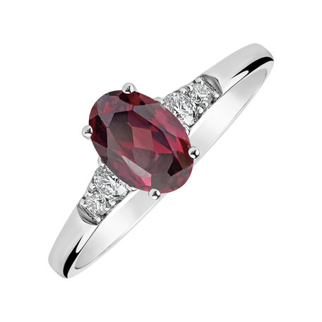 Diamond ring with Rhodolite Melisandra
